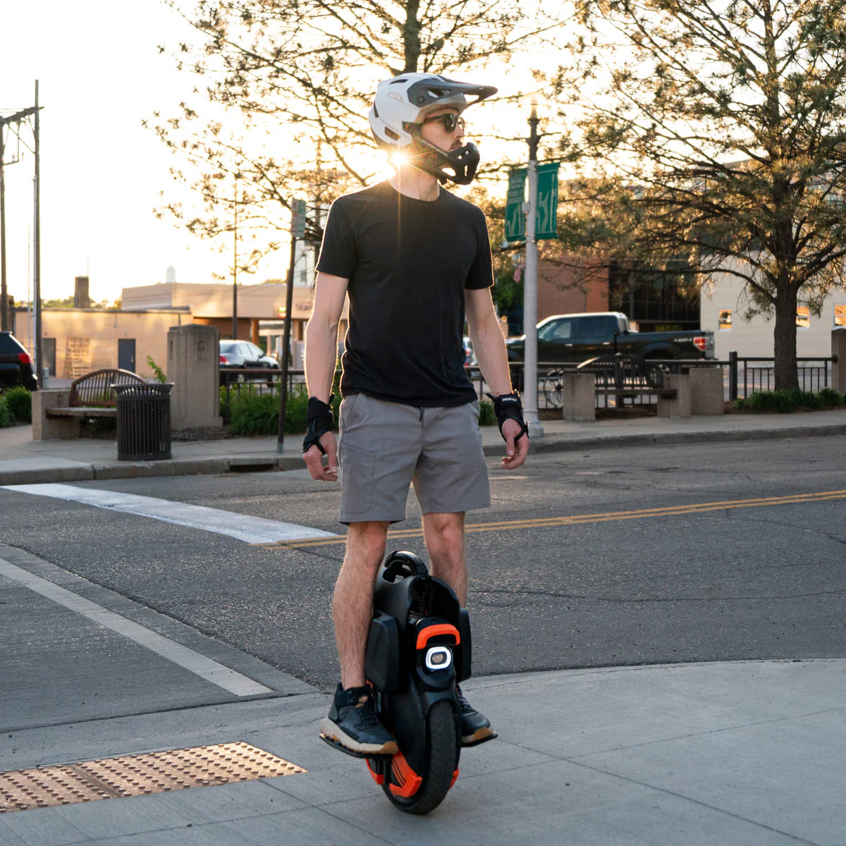INMOTION V11Y - Image 3