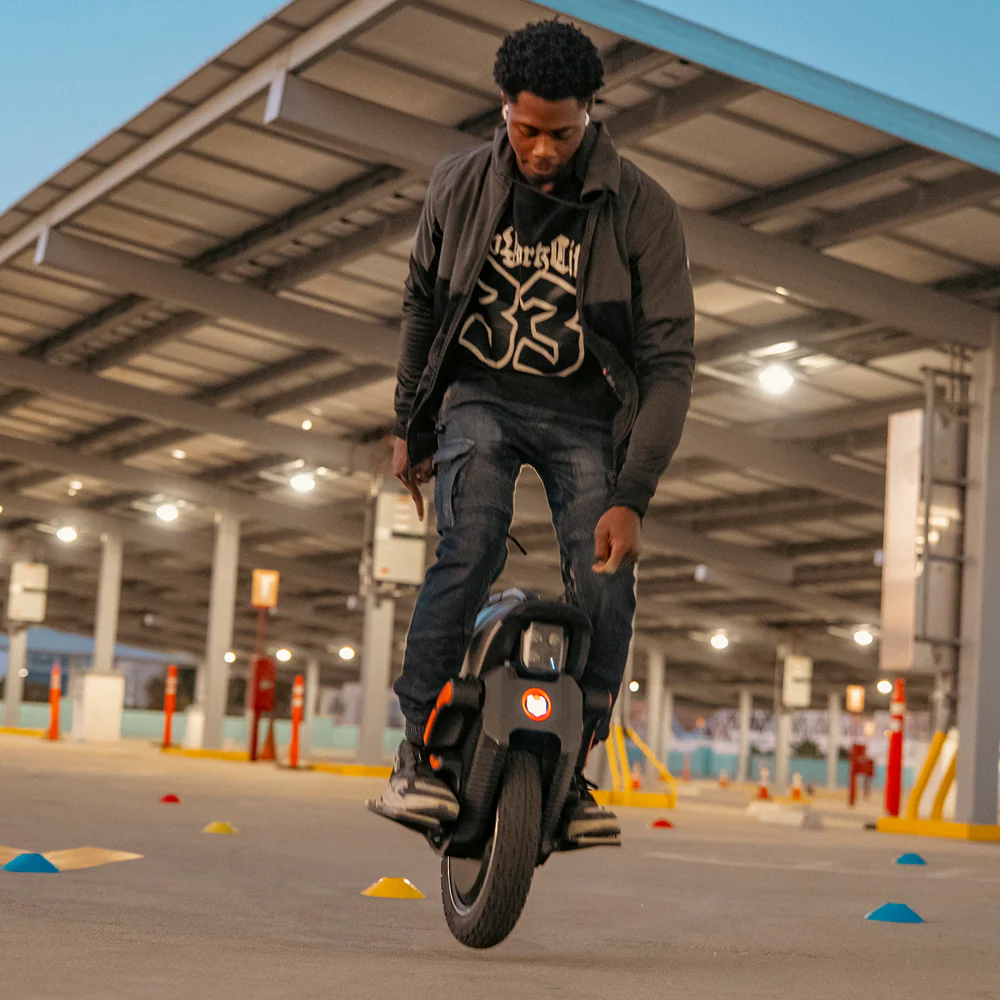 INMOTION V12S - Image 11